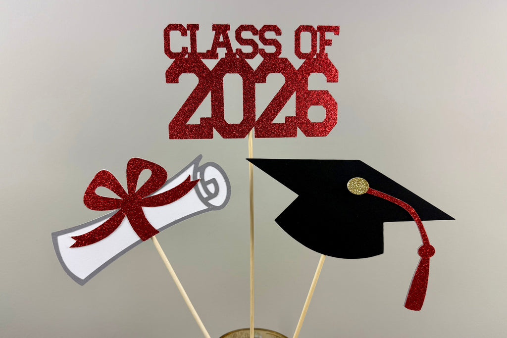 2026 Graduation Party Centerpiece Picks: Cap, Diploma, Class of 2026